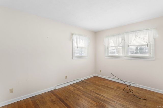 51550 Orange Road, South Bend, IN 46628