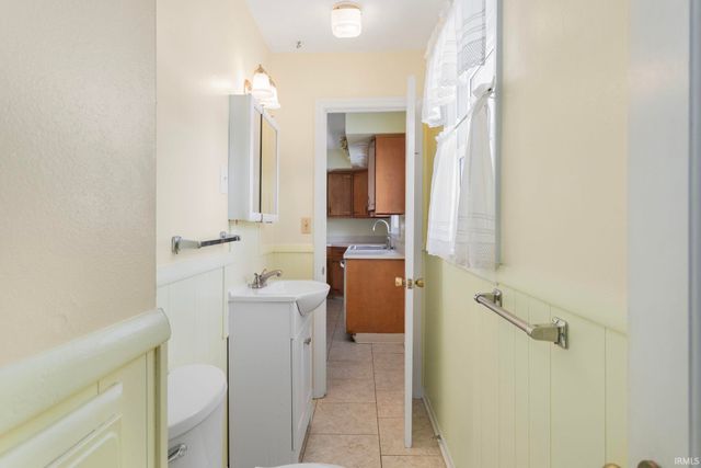 51550 Orange Road, South Bend, IN 46628