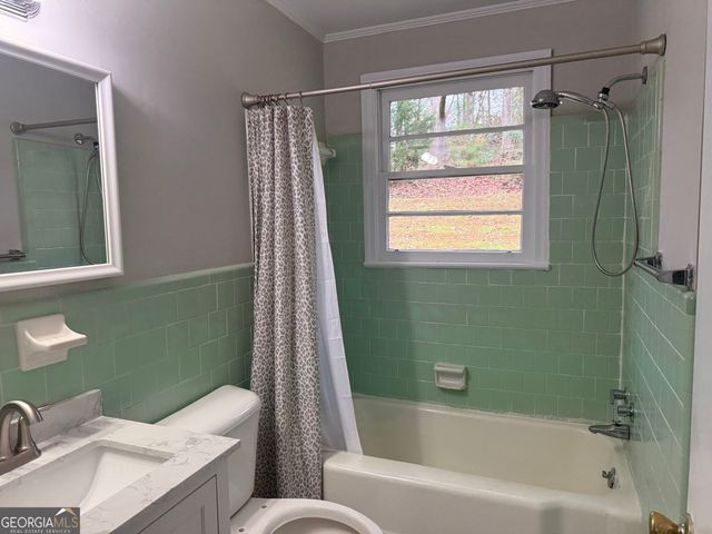 202 Park Hill Drive, Lagrange, GA 30241