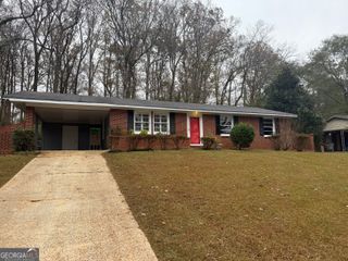 202 Park Hill Drive, Lagrange, GA 30241