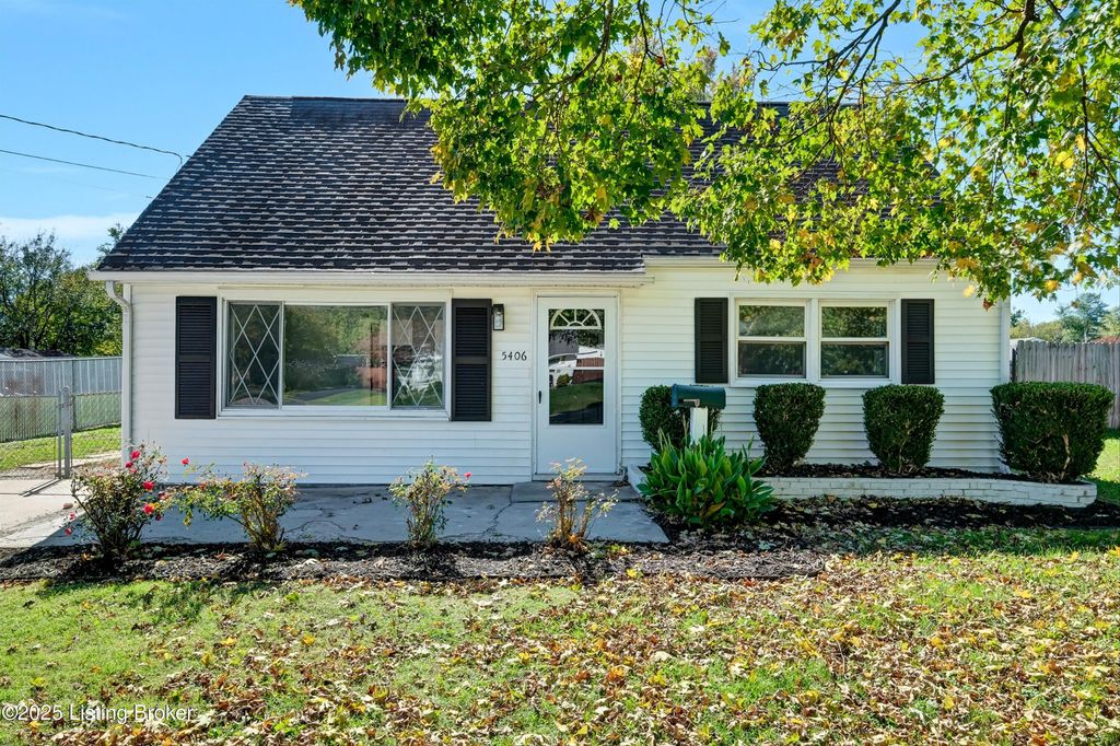 5406 Count Fleet Dr, Louisville, KY 40272