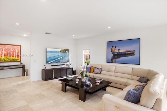 8600 SW 139th Ter, Palmetto Bay, FL 33158