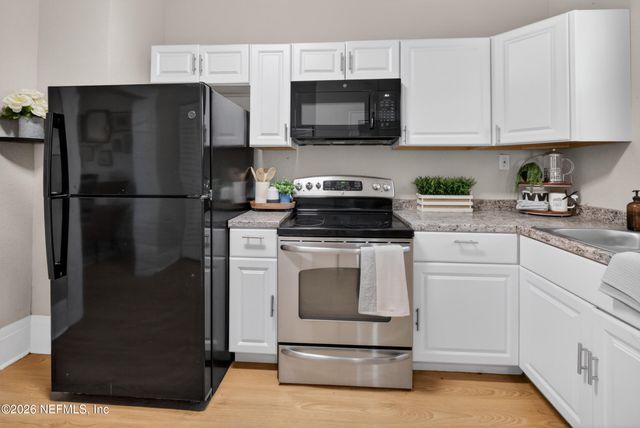 313 W 18TH Street, Jacksonville, FL 32206