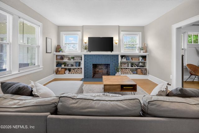 313 W 18TH Street, Jacksonville, FL 32206