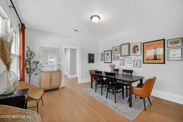 313 W 18TH Street, Jacksonville, FL 32206