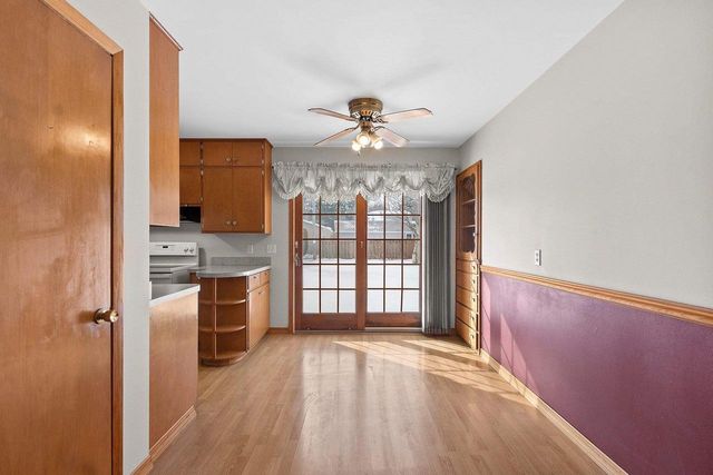 1619 ORCHARD DRIVE, Manitowoc, WI 54220