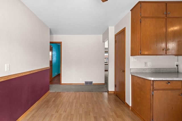 1619 ORCHARD DRIVE, Manitowoc, WI 54220