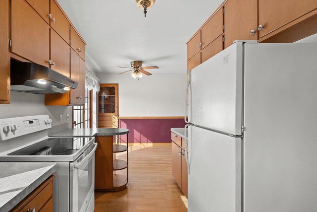 1619 ORCHARD DRIVE, Manitowoc, WI 54220