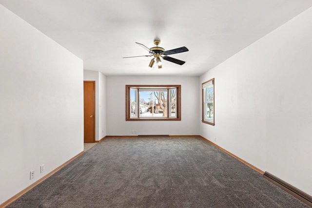 1619 ORCHARD DRIVE, Manitowoc, WI 54220