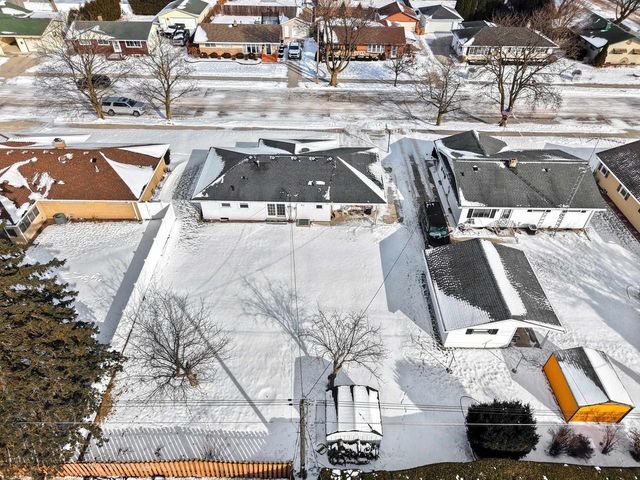 1619 ORCHARD DRIVE, Manitowoc, WI 54220