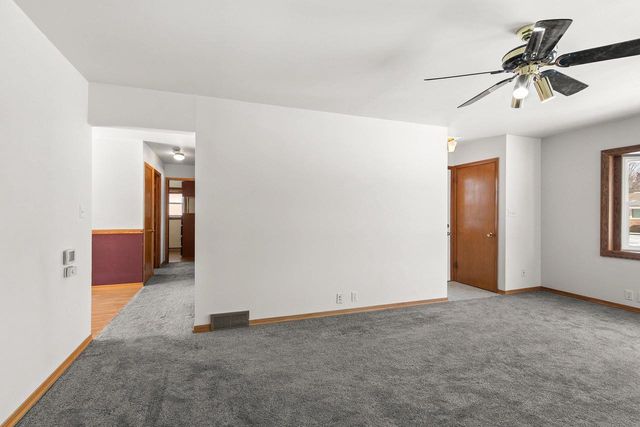 1619 ORCHARD DRIVE, Manitowoc, WI 54220