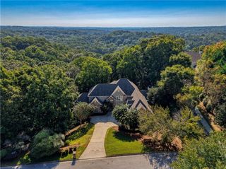 8370 Sentinae Chase Drive, Roswell, GA 30076