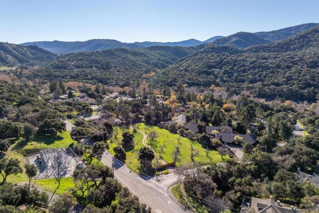 29 East Carmel Valley Road, Carmel Valley, CA 93924