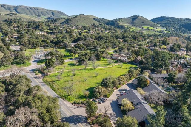 29 East Carmel Valley Road, Carmel Valley, CA 93924