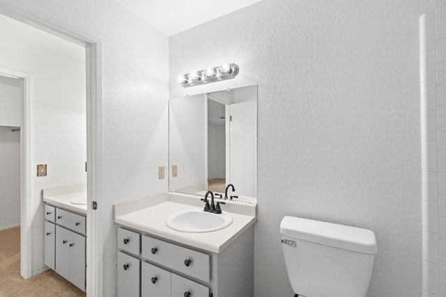 2016 Zeeland Ct, Modesto, CA 95356