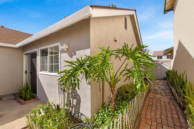 2016 Zeeland Ct, Modesto, CA 95356