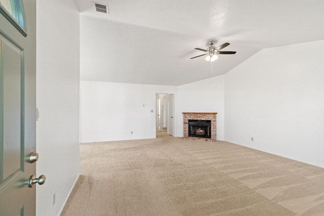 2016 Zeeland Ct, Modesto, CA 95356