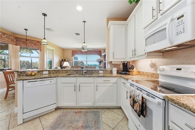 1215 Southlakes Way SW, Vero Beach, FL 32968