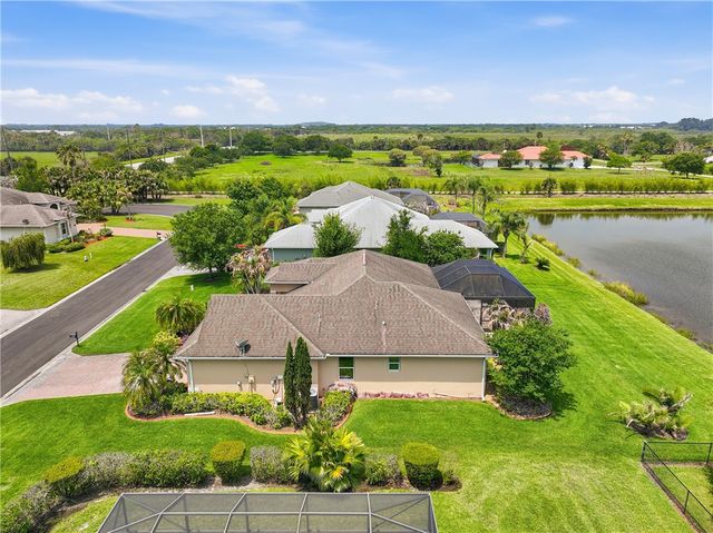 1215 Southlakes Way SW, Vero Beach, FL 32968