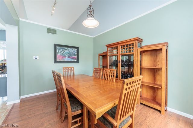 3933 Hedgewood Drive, Medina, OH 44256