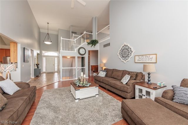 3933 Hedgewood Drive, Medina, OH 44256