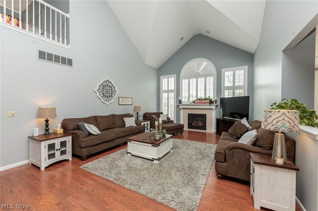 3933 Hedgewood Drive, Medina, OH 44256