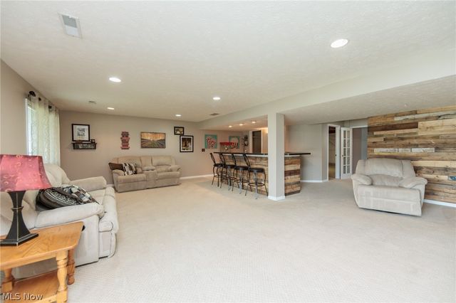 3933 Hedgewood Drive, Medina, OH 44256
