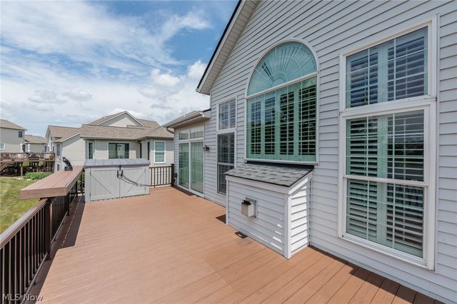3933 Hedgewood Drive, Medina, OH 44256