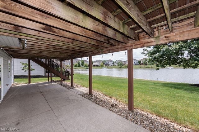3933 Hedgewood Drive, Medina, OH 44256