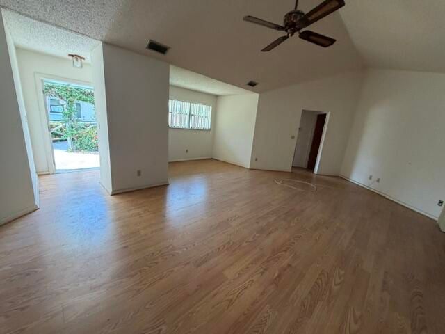 1127 E SEMINOLE Avenue 22B, Jupiter, FL 33477