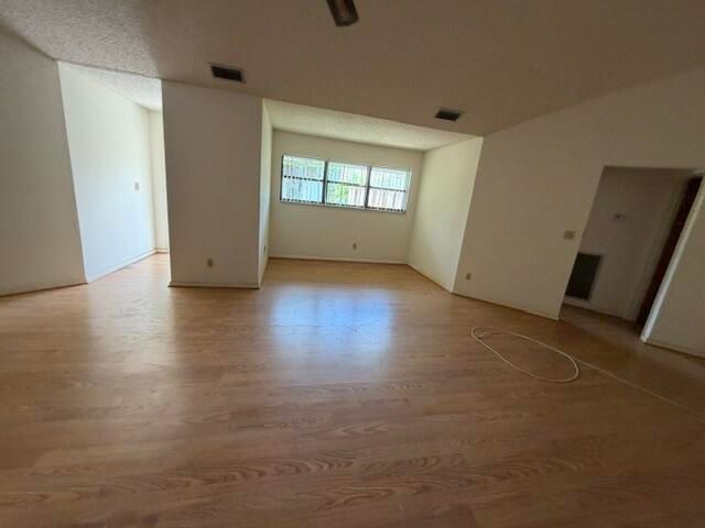 1127 E SEMINOLE Avenue 22B, Jupiter, FL 33477