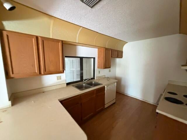 1127 E SEMINOLE Avenue 22B, Jupiter, FL 33477