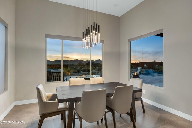 5445 N Yvon Heights Place, Tucson, AZ 85704