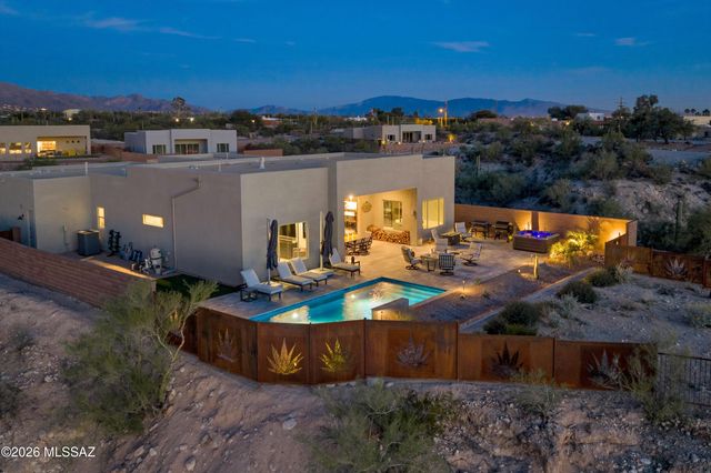 5445 N Yvon Heights Place, Tucson, AZ 85704