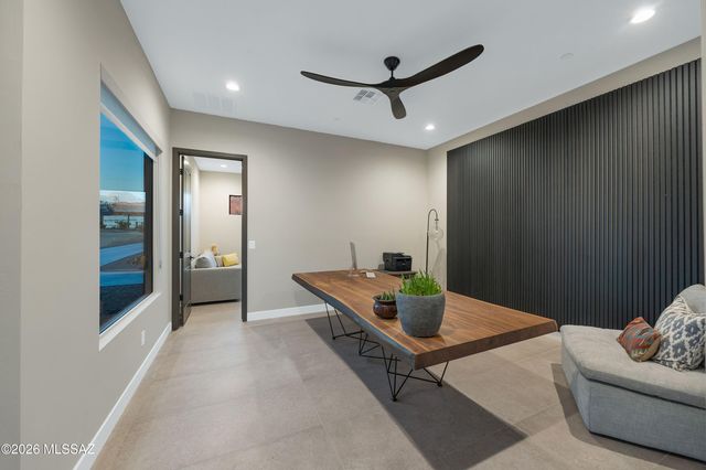 5445 N Yvon Heights Place, Tucson, AZ 85704