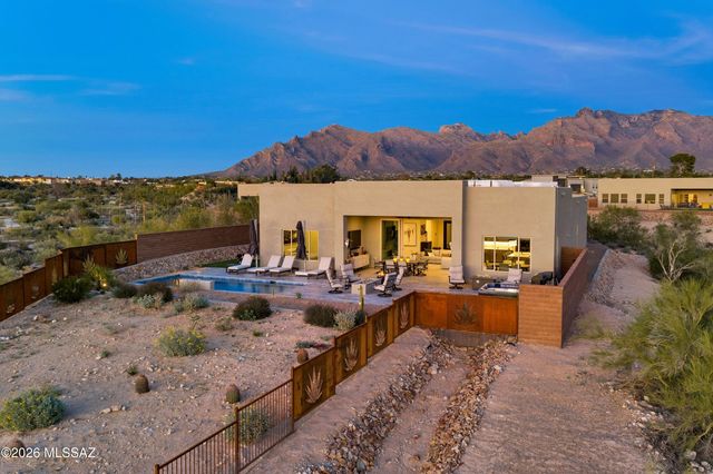 5445 N Yvon Heights Place, Tucson, AZ 85704