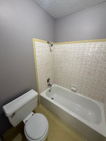 6136 SCARLET LEAF DR, Memphis, TN 38141