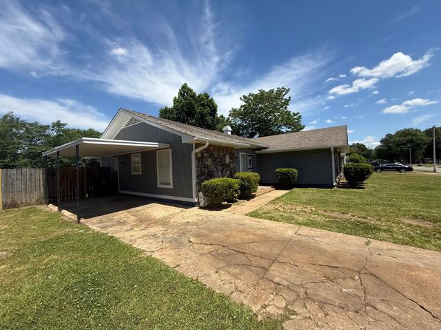 6136 SCARLET LEAF DR, Memphis, TN 38141
