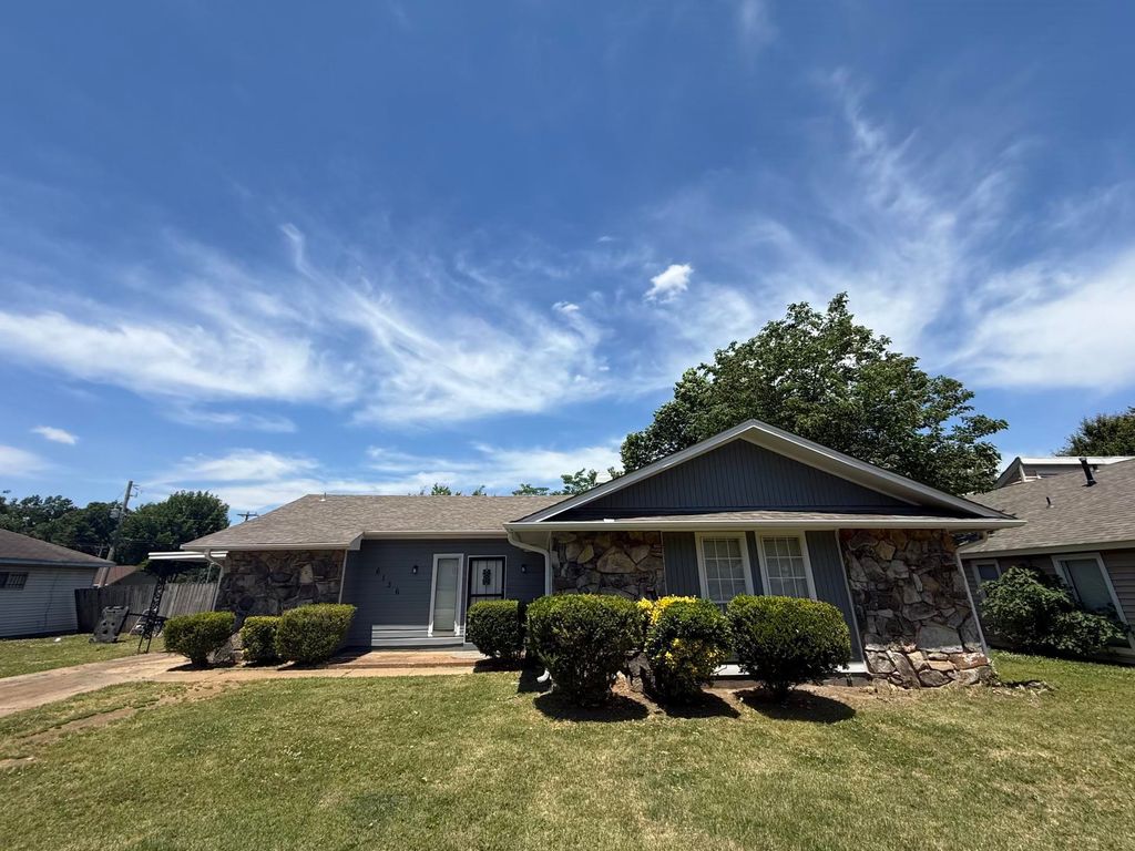 6136 SCARLET LEAF DR, Memphis, TN 38141