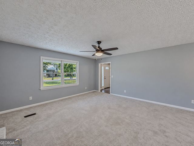 848 East Avenue, Scottdale, GA 30079