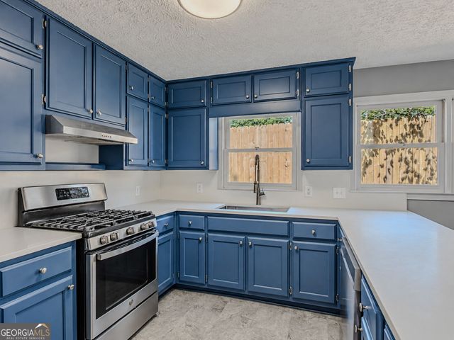 848 East Avenue, Scottdale, GA 30079