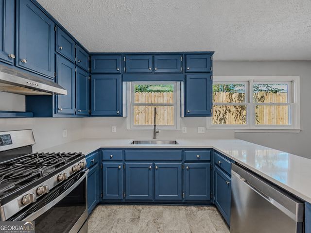 848 East Avenue, Scottdale, GA 30079