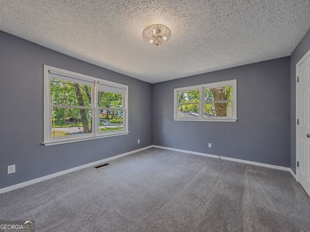 848 East Avenue, Scottdale, GA 30079