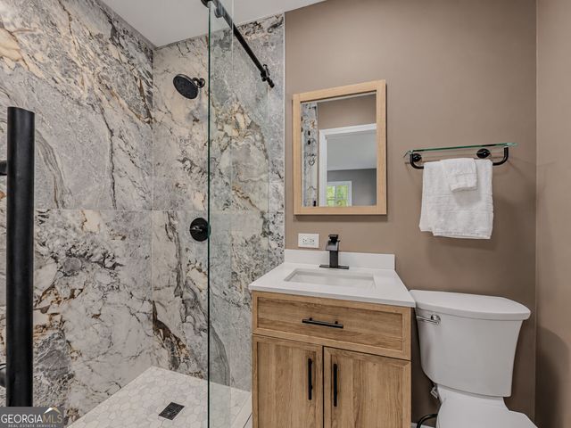848 East Avenue, Scottdale, GA 30079
