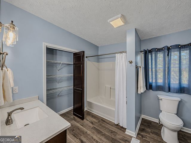 848 East Avenue, Scottdale, GA 30079