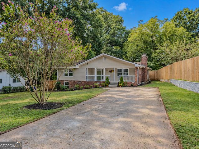 848 East Avenue, Scottdale, GA 30079