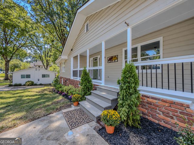 848 East Avenue, Scottdale, GA 30079