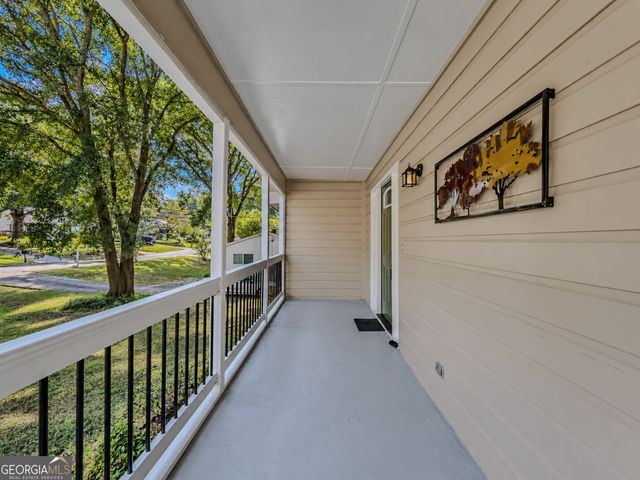 848 East Avenue, Scottdale, GA 30079