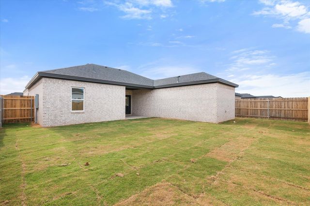 1404 Farmhouse Avenue, Wolfforth, TX 79382