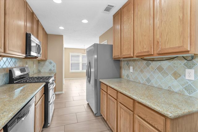 10822 Oak Acres Drive, Houston, TX 77065